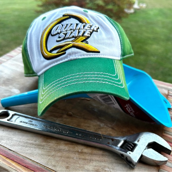 NWOT Quaker State Cap/Hat Weathered Green & White SnapBack - Picture 1 of 9